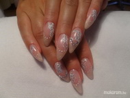 szolíd színekkel kérve