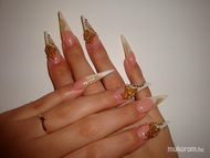 Karácsonyra és szalagavatóra 