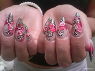 Best Nails - erika kombinált díszítésű körme