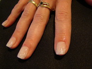 Best Nails - Az első tipes körmöm zselével