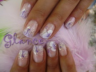 Ancsa szakított a fehér franciával