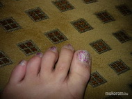 porcelán láb körömre