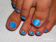 Hupikék lábkörmök