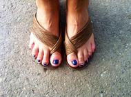 Best Nails - Royal lábon