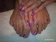 ZSELÉS DÍSZÍTÉSSEL