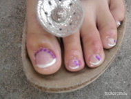 francia köves díszítéssel