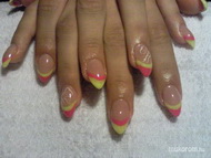 neon sárga és neon rozsaszin