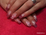 nyárias csajos köröm