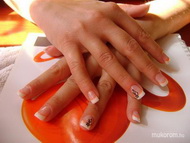 francia köröm akril festéssel