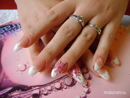 francia köröm akril festéssel