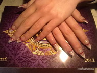 csillámos porcelán