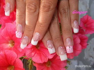 Fehér francia porci virággal 2012