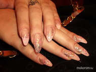 Best Nails - szilveszteri csillogás