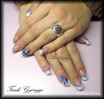 Fanni pillangós körme