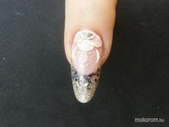 Porcelán 3d virággal