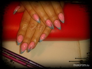 Sötétben világító Esztis