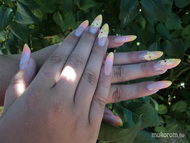 vivinek porcis virágos