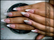 Best Nails - Niki porci mandulája