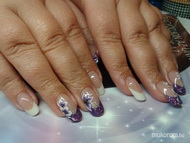 Saját körömre akril díszítéssel