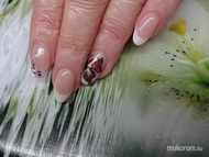 Porci körömerősítés akvarell lepkével