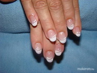 Porci építés lakkos díszítés