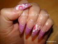 Épített porci beépített opállal akrillal