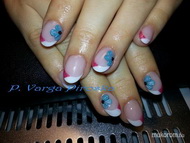 Épített porci picurka körmökre