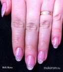 Épített porcelán műköröm