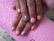 Porci saját körömre