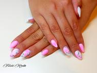 Best Nails - Romantikus rózsák