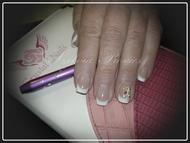 Best Nails - Classic Pink and White