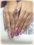 Best Nails - pettyes