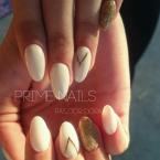 őszi porcelán műköröm