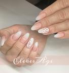 Babyboomer körmök porcelánbol