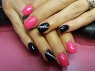 Fekete rózsaszín köves