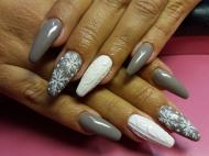 Hópehellyel pulcsimintával