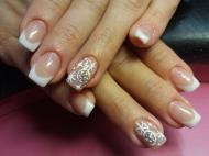 Karácsonyfadísszel