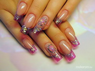 Gyönyörű körömágy