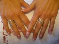 Porcelán, egy kis akrillal