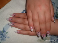 porcelán díszítéssel 