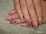 Rózsaszín pilangós