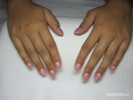 Egyszinű giga virággal