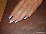 extra körömágyhosszabítás