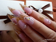 arany köröm esküvőre