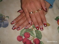 porcelán nagyon piros