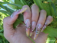 gotikus mandula porci szív medállal