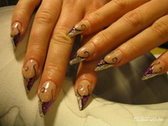 Kari Köröm Nórinak