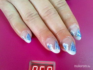 épített műköröm