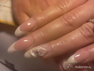 Best Nails - porci virág