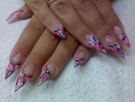 Best Nails - pedikűr manikűr